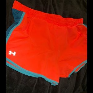 Large Under Armour shorts!
